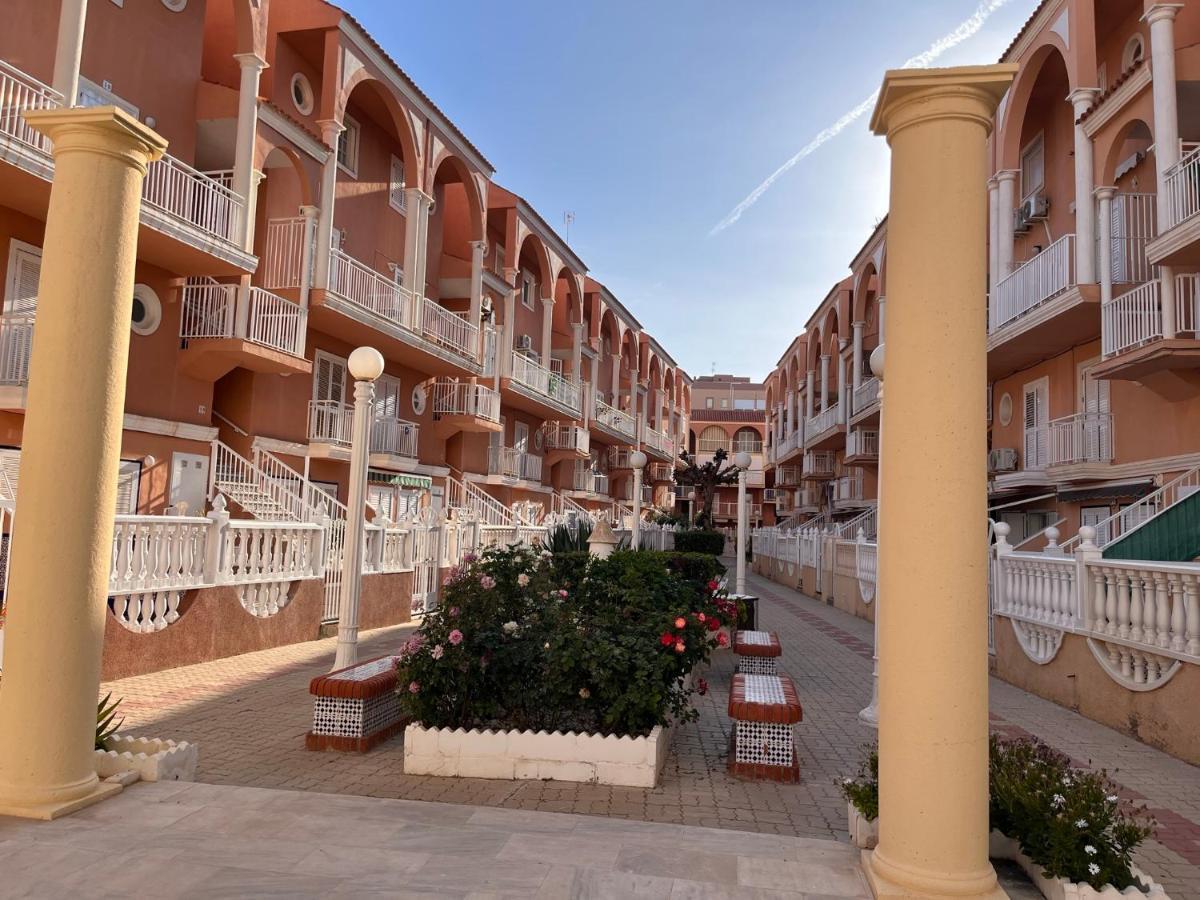 Apj Emperadores Apartment With Swimming Pool, 100 M From Beach La Mata La Mata  Exterior photo